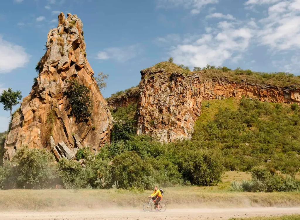 Cycling at Hell's Gate National Park